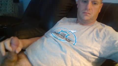 lovetocum37 online show from January 16, 7:05 pm