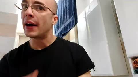 Lshot D online show from December 11, 11:32 am