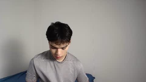 luandy_1 online show from June 18, 12:32 pm