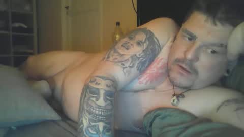 luca150500 online show from November 28, 7:00 am