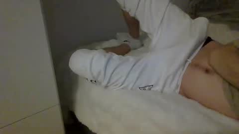 Snapshot of lucany__ chatting on December 24, 11:44 pm Luca online show from December 24, 11:44 pm