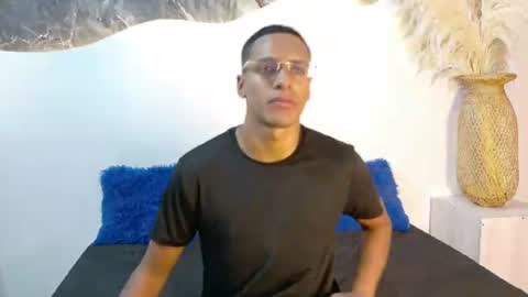 lucas837481 online show from July 6, 3:03 pm