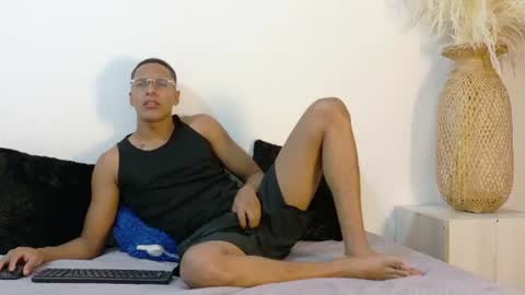 lucas837481 online show from July 3, 11:27 am
