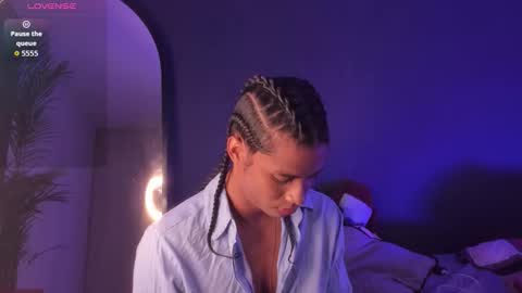   online show from October 13, 9:59 am