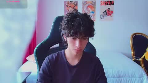 lucas_xo online show from July 4, 8:12 pm