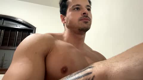 lucasfit24 online show from January 26, 11:18 pm