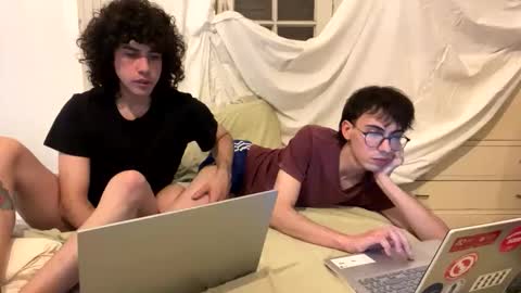 Snapshot of luccafarfalla chatting on September 26, 2:20 am lucca online show from September 26, 2:20 am