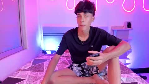 Luccas Ferreira online show from October 19, 8:34 pm