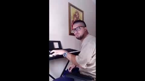 Lcio Ricardo online show from June 1, 1:11 pm