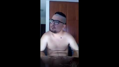 Lcio Ricardo online show from June 5, 2:23 pm