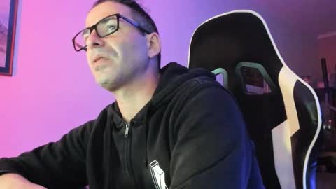 Lucky online show from November 15, 8:11 pm