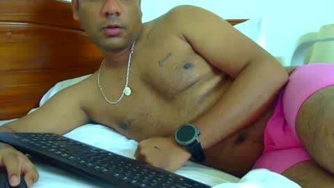 Snapshot of luckyfinalone chatting on September 12, 1:49 am luckyfinalone online show from September 12, 1:49 am