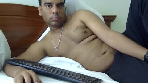 Snapshot of luckyfinalone chatting on September 14, 5:04 pm luckyfinalone online show from September 14, 5:04 pm
