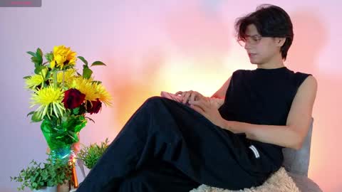 Lui online show from April 5, 3:58 am