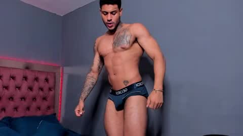 Luigi Vitale online show from April 13, 1:06 am