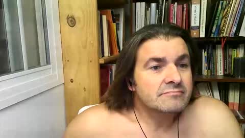 Snapshot of luigijohn chatting on October 19, 6:44 pm LUIGIJOHN online show from October 19, 6:44 pm