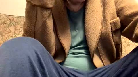 Luis online show from December 16, 9:11 pm