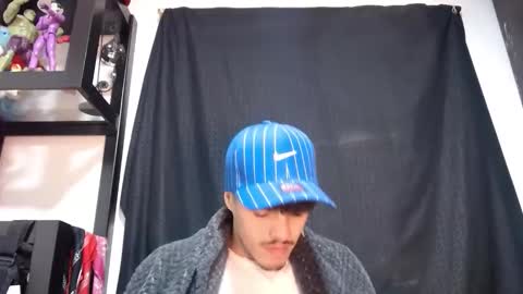 Luis AS online show from November 15, 9:44 am