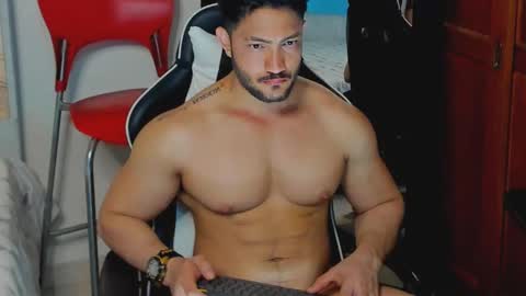 luis_baptista online show from September 15, 2:03 am