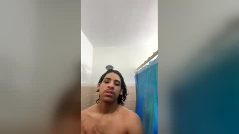 luisreynoso9091 online show from December 5, 3:41 pm