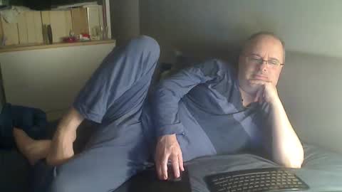 luke7634 online show from April 25, 9:45 pm