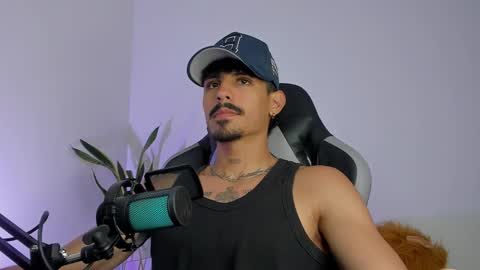 Luke Taylor online show from February 25, 12:17 pm