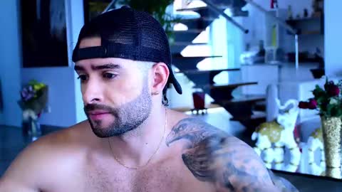 Lukhas f4f online show from March 10, 4:25 pm