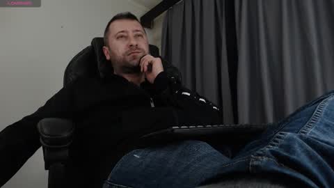 Sir Alex online show from November 12, 12:22 pm