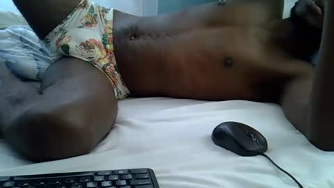 lunalove22_ online show from October 9, 7:13 am