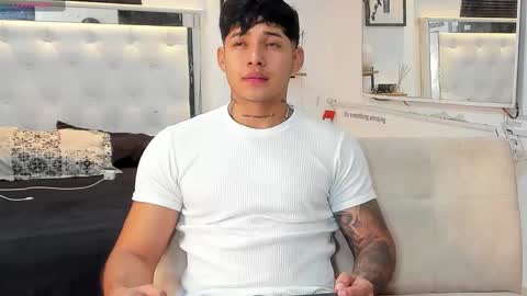 Lunay online show from November 25, 2:02 am