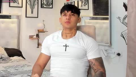 Snapshot of lunay_xtreemboy chatting on September 23, 1:38 am Lunay online show from September 23, 1:38 am