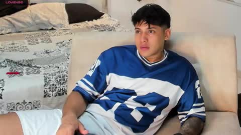 Snapshot of lunay_xtreemboy chatting on September 11, 3:05 am Lunay online show from September 11, 3:05 am