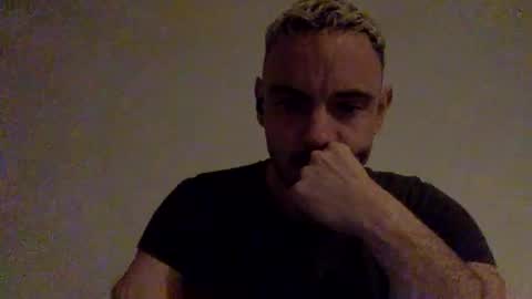 Snapshot of lupine_666 chatting on November 1, 9:19 pm Lupine online show from November 1, 9:19 pm