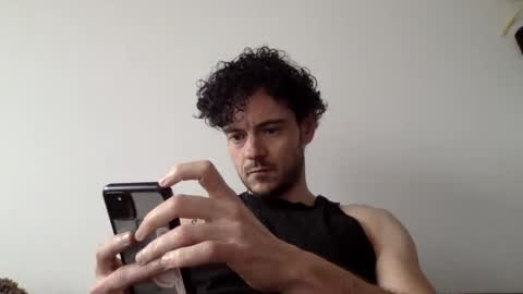 Snapshot of lupine_666 chatting on December 18, 9:25 am Lupine online show from December 18, 9:25 am