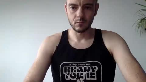 Snapshot of lupine_666 chatting on October 15, 8:22 am Lupine online show from October 15, 8:22 am