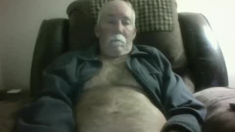 luv269er online show from December 20, 7:37 am