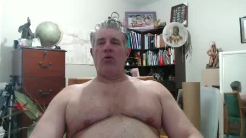 Snapshot of luv2bnakedallthetime chatting on February 14, 9:53 pm Tony online show from February 14, 9:53 pm