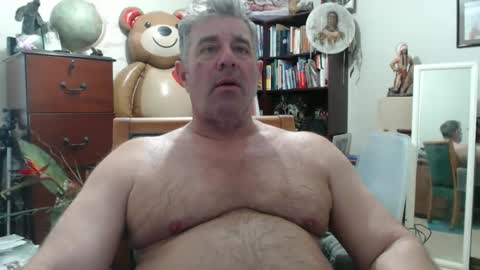 Snapshot of luv2bnakedallthetime chatting on December 11, 5:32 pm Tony online show from December 11, 5:32 pm