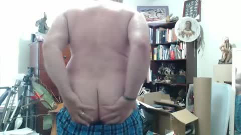 Snapshot of luv2bnakedallthetime chatting on January 18, 7:04 pm Tony online show from January 18, 7:04 pm