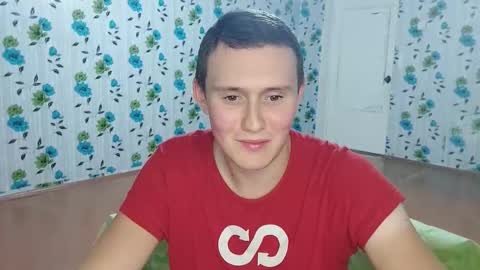 Snapshot of luxeboy_ chatting on October 8, 8:02 pm Mike online show from October 8, 8:02 pm