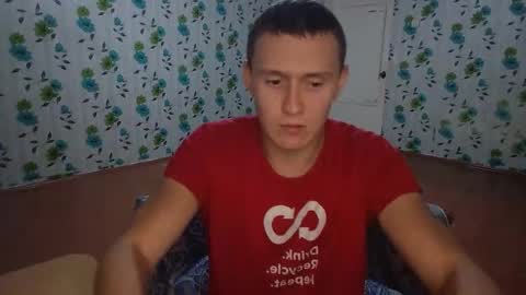 Snapshot of luxeboy_ chatting on September 22, 9:25 pm Mike online show from September 22, 9:25 pm