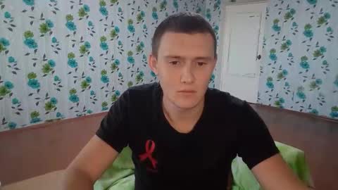 Snapshot of luxeboy_ chatting on September 25, 6:56 am Mike online show from September 25, 6:56 am