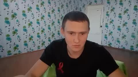Snapshot of luxeboy_ chatting on September 26, 7:28 am Mike online show from September 26, 7:28 am