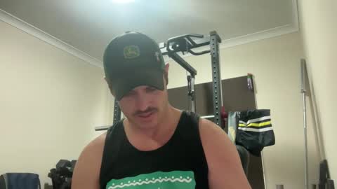 LYMBOZZ online show from December 13, 6:31 am