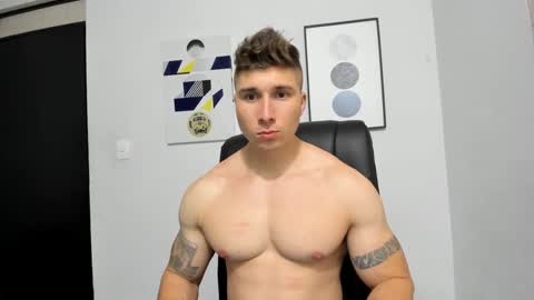 Lyonel online show from March 11, 12:11 am