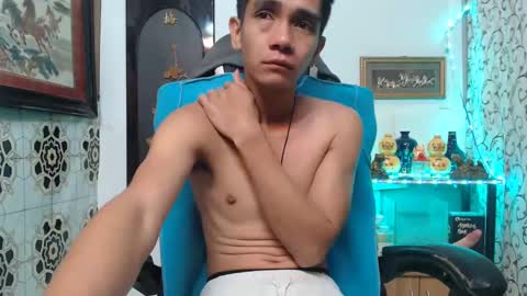 Snapshot of lyubovmoya3 chatting on December 30, 6:49 pm SWEETPINOY online show from December 30, 6:49 pm