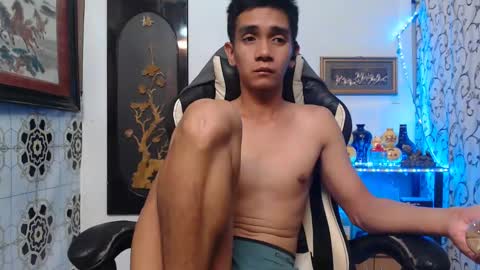 Snapshot of lyubovmoya3 chatting on December 29, 2:42 pm SWEETPINOY online show from December 29, 2:42 pm