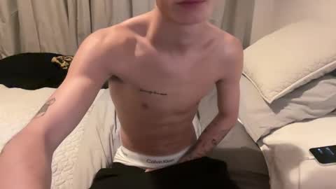  NEW   Leo  lz britboy online show from January 15, 1:42 am