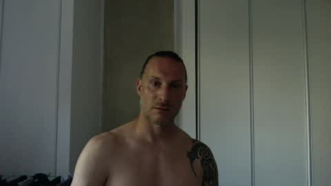 m4rduk online show from June 18, 5:18 pm