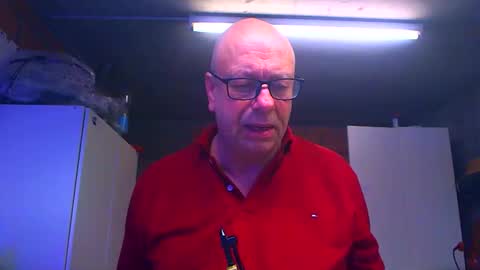 Andy online show from April 12, 9:33 am